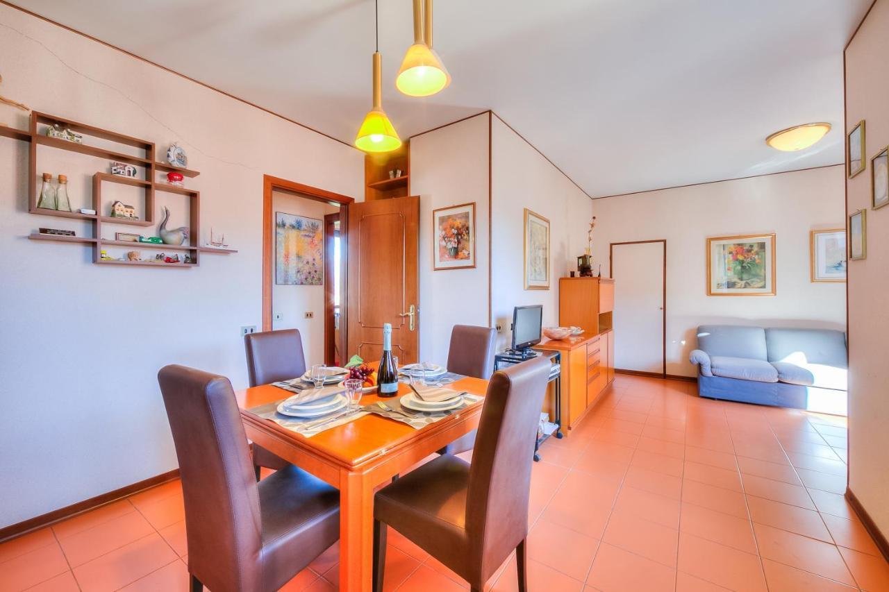 Laura'S Cozy Apartment Stresa Center - Happy Rentals Екстер'єр фото