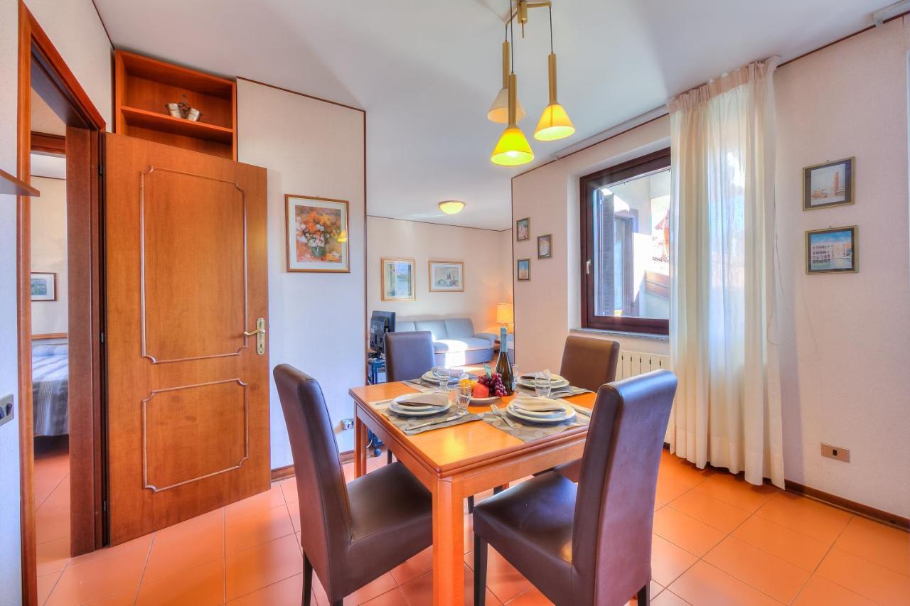 Laura'S Cozy Apartment Stresa Center - Happy Rentals Екстер'єр фото